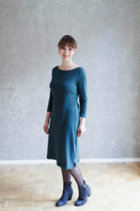 Nähanleitung Kleid nähen - Schnittmuster U-Boot-Ausschnitt Kleid Modular Collection - Schnittduett - Moderne Schnittmuster für Frauen, die minimalistische Mode lieben