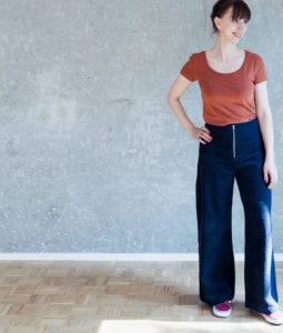 Hose Nähen mit Nähanleitung: Schnittmuster High Waist Hose und Shorts Lola mit weiten Beinen - Schnittduett - Moderne Schnittmuster für Damen